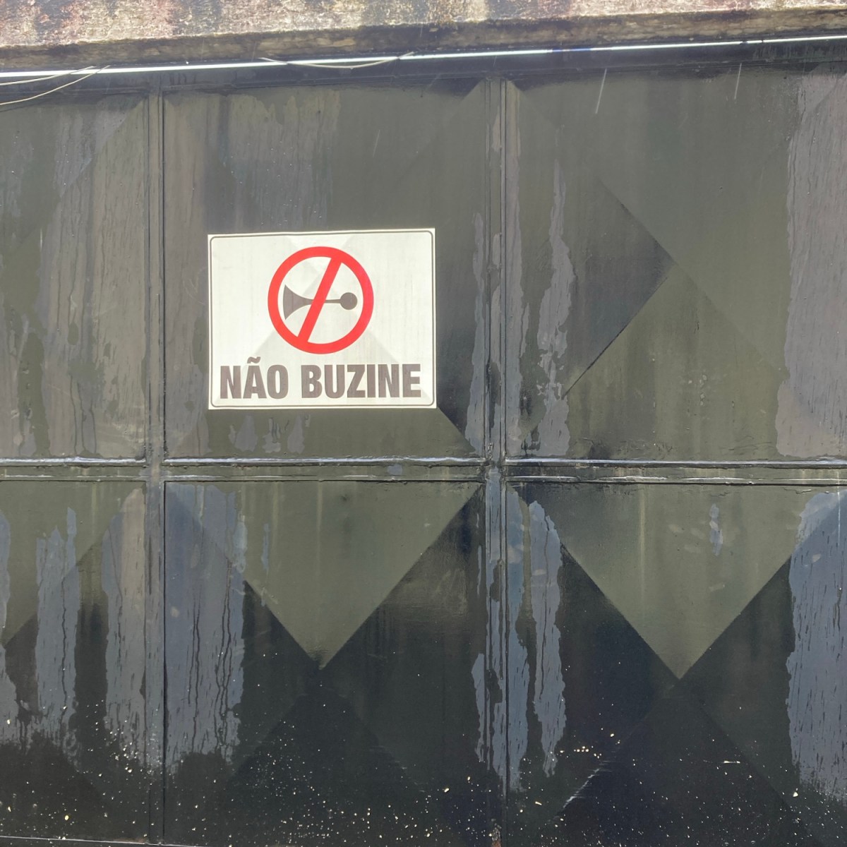 eu sou a vírgula do seu&nbsp;carnaval